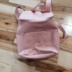 🐣3/$20🐣 Pink Faux Leather Backpack